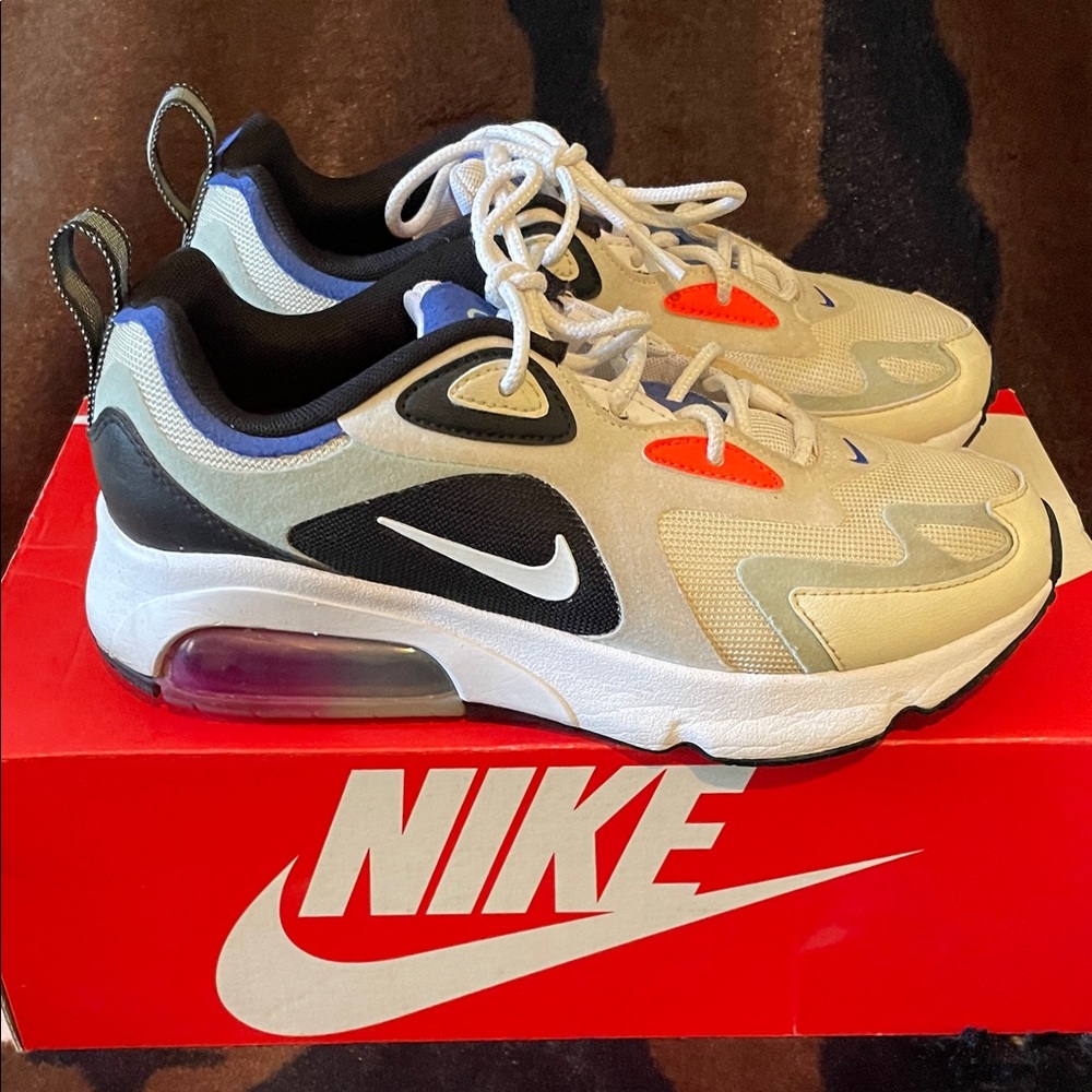 “Nike” Women’s Sneakers - Cream, Orange, and Blue!